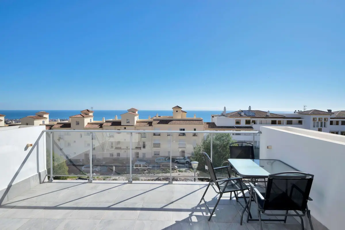 Nybygget lejlighed med havudsigt og gaa  afstand til Benalmadena by kun 359.000 eur.